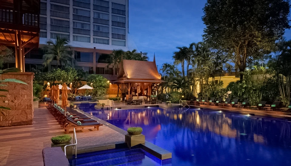 هتل رامادا پلازا بای ویندهام بانکوک